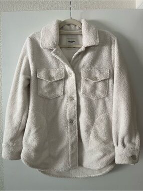 Abercrombie & Fitch Cream Sherpa Button-Up Jacket
